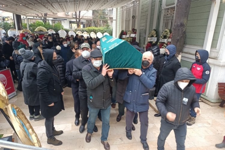 Sanat&ccedil;ı Erol Evgin'in ağabeyi son yolculuğunu uğurlandı