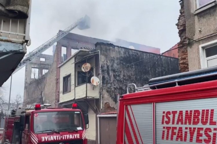 Defalarca yanınca yıkım kararı alındı