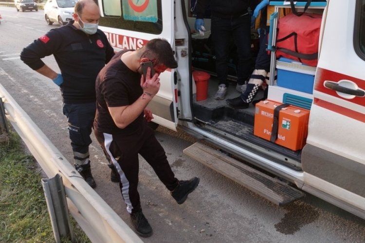 Kendi yarasını unuttu, ambulans kirlenmesin diye geri indi