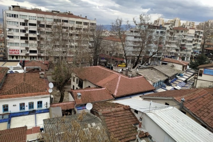 İddia: "Bursa'da Musevi Cemaatine hibe edilen tekkeler meyhane olmuş" (&Ouml;ZEL HABER)