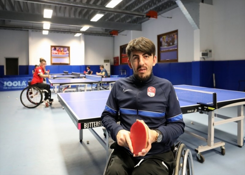 Milli masa tenis&ccedil;i Abdullah &Ouml;zt&uuml;rk'&uuml;n hedefi Paris 2024