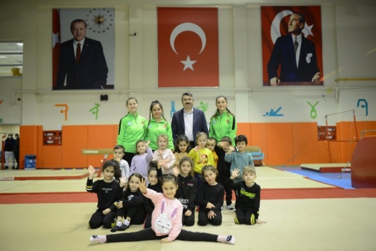 Başkan Yılmaz'dan miniklere ziyaret