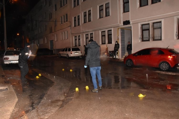K&uuml;tahya'da silahlı kavgaya 5 g&ouml;zaltı