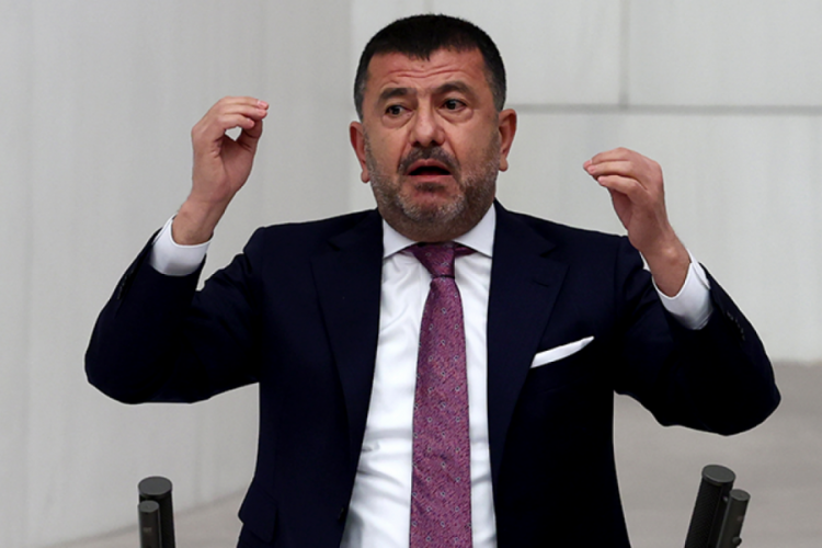 CHP'li Ağbaba: İmamoğlu balık yemiş ama haram yememiş