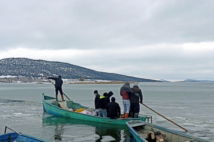 Isparta'da Mada Adası sakinlerinin zorlu yolculuğu