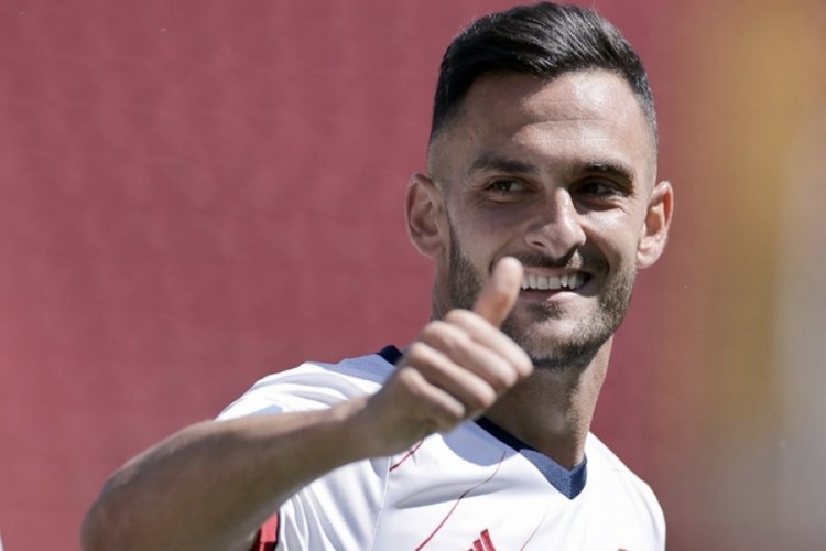 Fenerbah&ccedil;e, Yunan sol bek ile anlaşma sağladı!