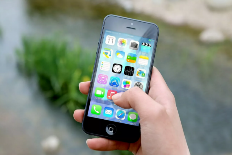 Apple ve Spotify, Rusya'da ofis a&ccedil;tı