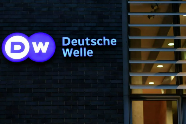 Deutsche Welle'nin Moskova b&uuml;rosu faaliyetlerini durdurdu