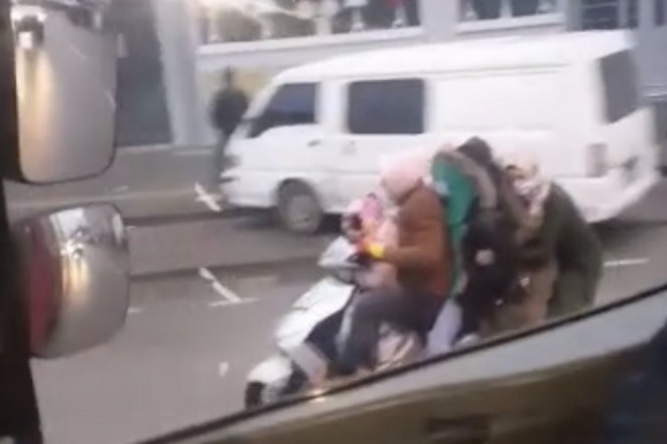 Bursa'da bir motosiklette 5 kişi