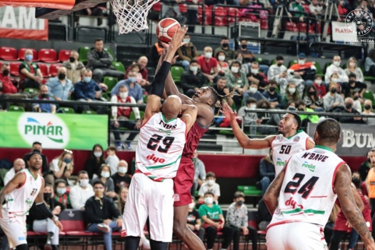 Pınar Karşıyaka, Gaziantep Basketbol'u mağlup etti