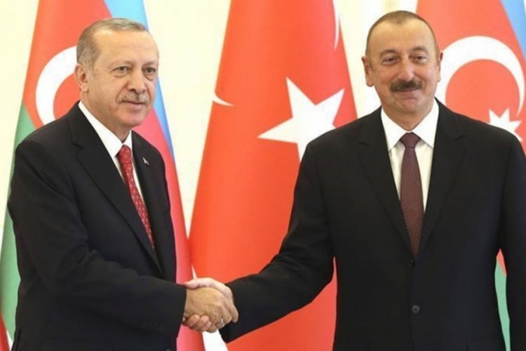 İlham Aliyev, Cumhurbaşkanı Erdoğan'ı arayarak 'ge&ccedil;miş olsun' dileklerini iletti