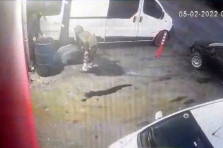 İstanbul'da hırsızlar sanayiden hurda &ccedil;aldı!