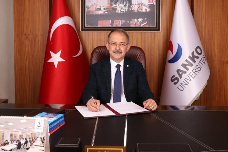 Antep'e gazi unvanı verilişinin 101'inci yılı