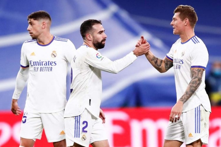 Real Madrid liderliğini s&uuml;rd&uuml;rd&uuml;