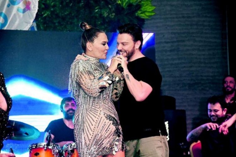 Demet Akalın, Aşk acısı &ccedil;ekiyor sorusuna yanıt