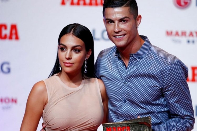 Ronaldo rekorlarına bir yenisini daha ekledi