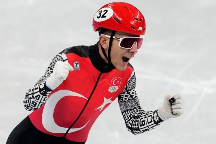 Furkan Akar yarı finale y&uuml;kseldi