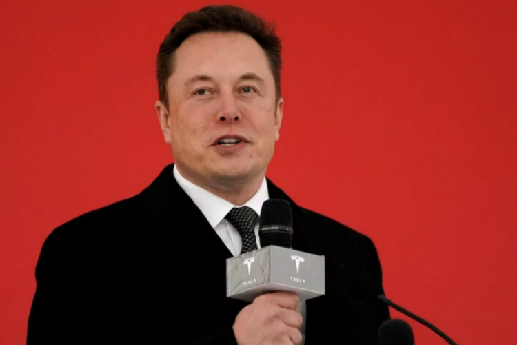 Tesla'nın başı Elon Musk'ın tweet'leri nedeniyle dertte