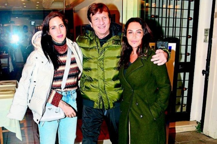 'H&uuml;lya gel bir poz verelim'