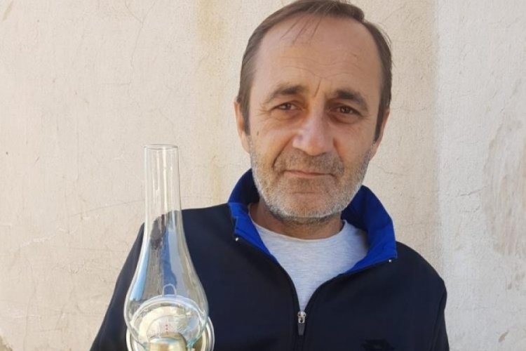 Fatura fazla olunca elektrik şirketi &ccedil;alışanlarına &ccedil;ayı 5 TL yaptı