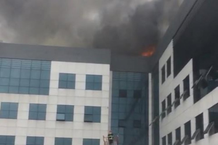 Giresun'da &uuml;niversite &ccedil;atısında yangın