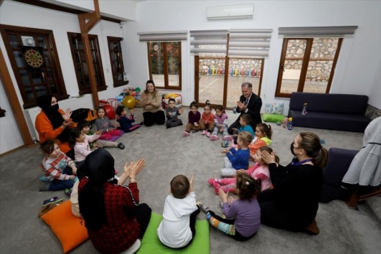 Bursa'da Beşinci Mevsim Kreşi yeni yerinde faaliyetine başladı
