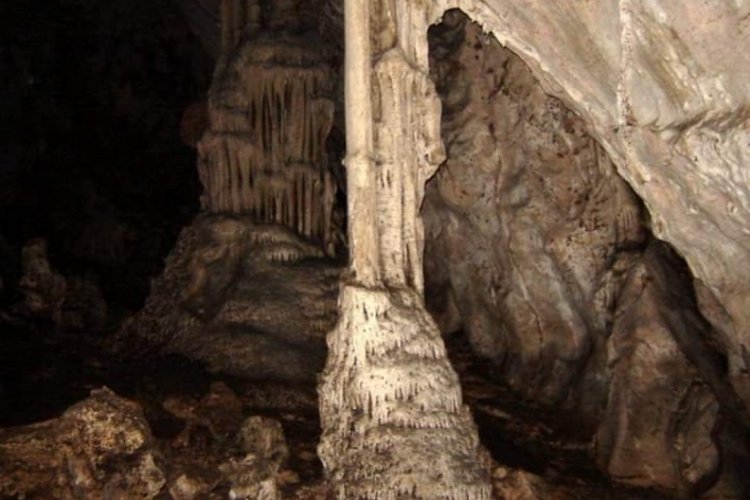 Bursa'da mağara 'yeniden' keşfedilmeyi bekliyor (&Ouml;ZEL HABER)
