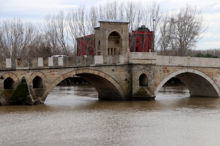 Tunca Nehri'nin debisinde artış