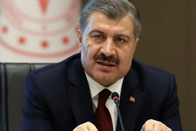 Fahrettin Koca: Bakan Kurum'un sağlık durumu iyi