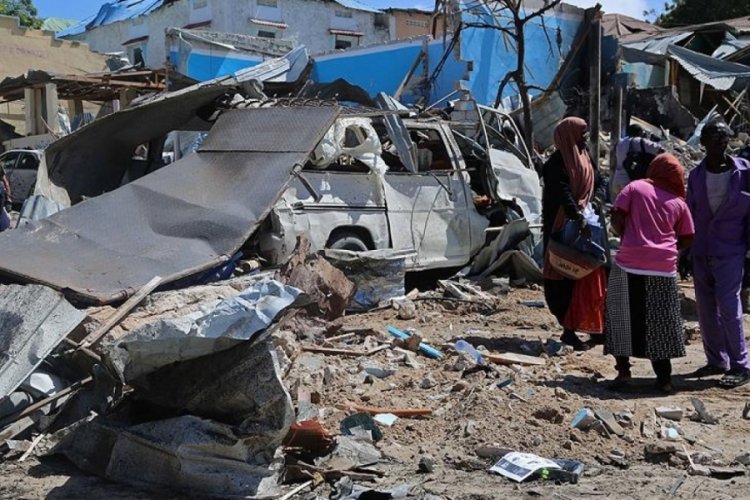 Somali'de intihar saldırısı! 1 &ouml;l&uuml;...