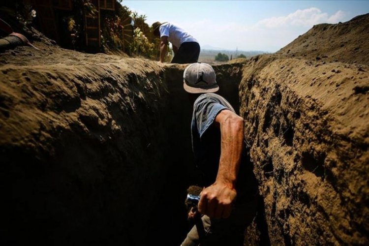 Meksika'da bir arazide 28 ceset bulundu