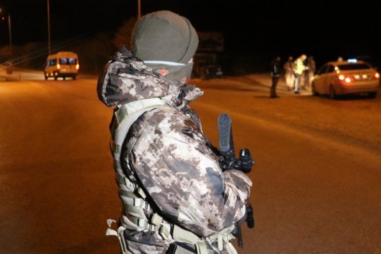 &Ouml;zel harekat polislerinin katılımıyla asayiş ve trafik denetimi yapıldı