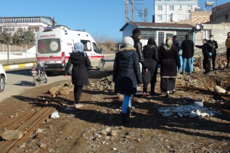 Kilis'te tenekede odun yaktı, &ouml;ld&uuml;