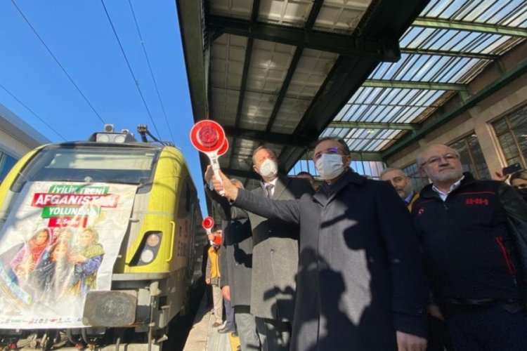 Afganistan i&ccedil;in ikinci 'iyilik treni' uğurlandı