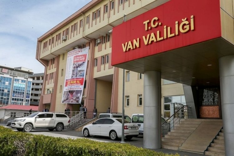 Van'da 15 g&uuml;n etkinlikler yasaklandı