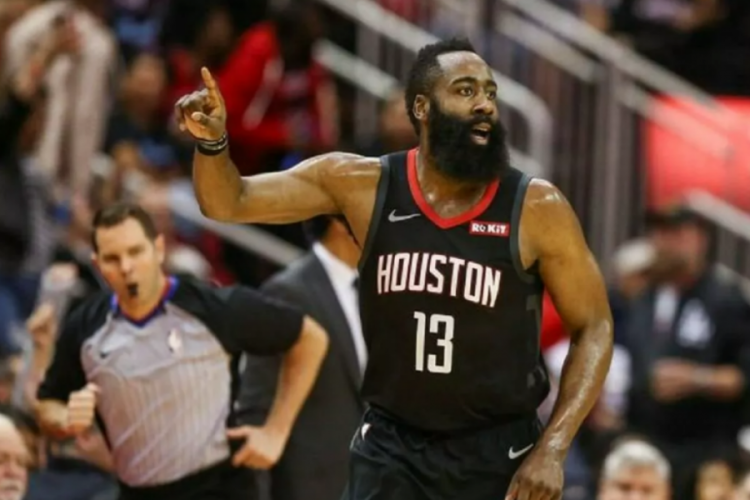 NBA'de James Harden takasla Philadelphia 76ers'ta
