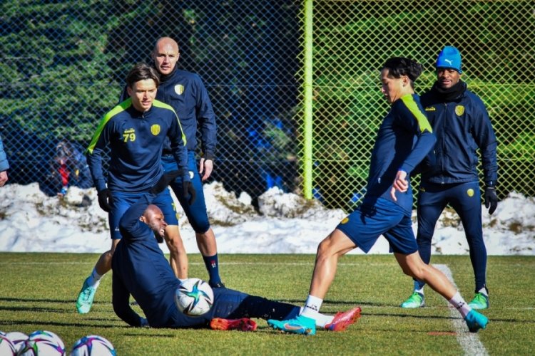 Ankarag&uuml;c&uuml;, İstanbulspor'u konuk edecek