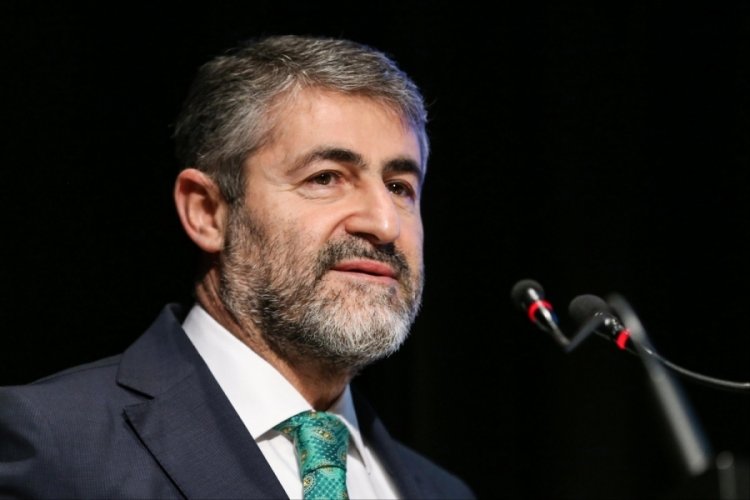 Bakan Nebati, Cumhurbaşkanı Erdoğan'ın imzaladığı destek ve tedbir paketini a&ccedil;ıkladı