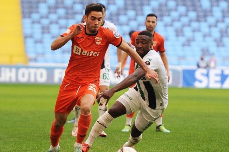 Adanaspor - Denizlispor ma&ccedil;ının kazananı yok