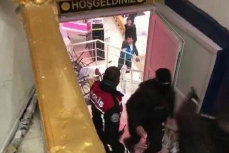 D&uuml;ğ&uuml;n sahiplerinden polise saldırı
