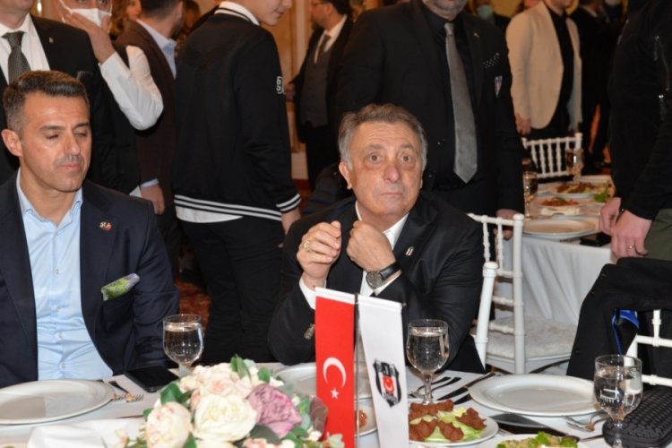 Ahmet Nur &Ccedil;ebi: Hakem hatalarından &ccedil;ok puan kaybettik