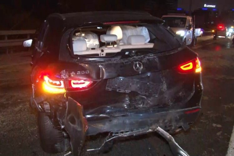İstanbul, TEM Otoyolu'nda zincirleme trafik kazası: 3 yaralı