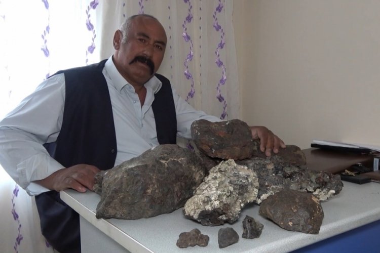 Mantar umdu g&ouml;k taşı buldu