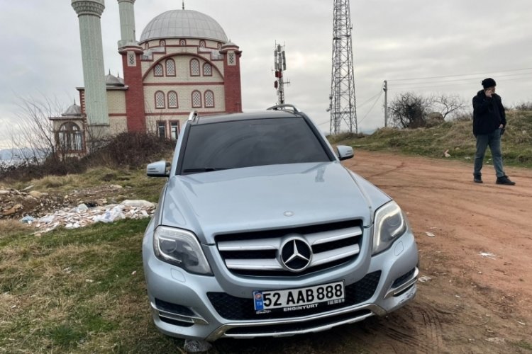 &Ccedil;ocuklar tarafından &ccedil;alınan l&uuml;ks cip bulundu