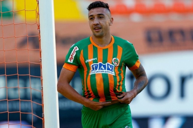 Alanyaspor, Davidson'u Wuhan FC'ye sattı