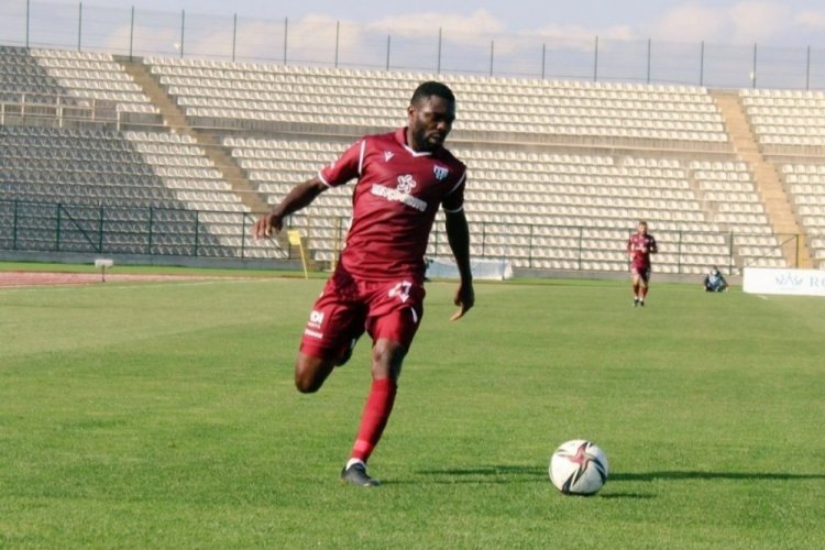 Bandırmaspor'da Chukwuma Akabueze takıma geri d&ouml;nd&uuml;