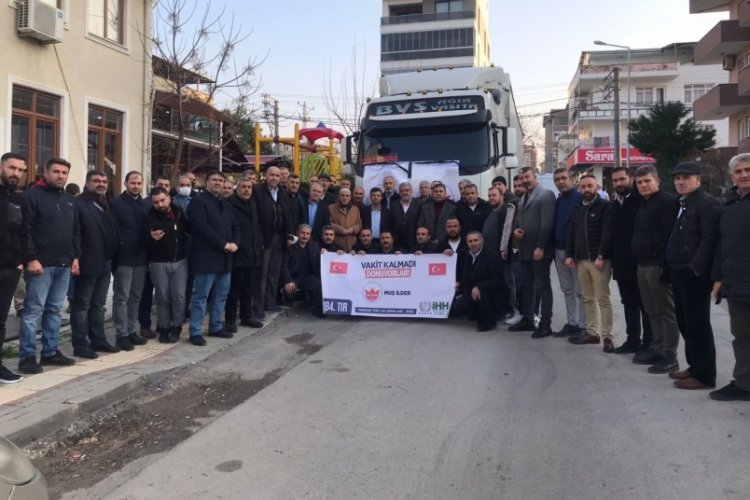 Muş İl-Der ve İHH Bursa'dan Suriye'ye 346 bin TL'lik yardım tırı