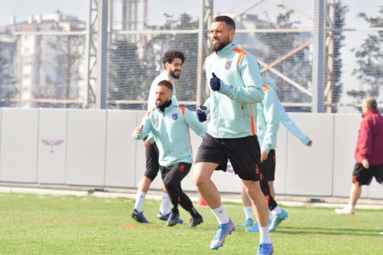 Başakşehir, Rizespor'un konuğu