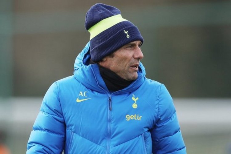 Antonio Conte'ten kul&uuml;p y&ouml;netimine eleştiri