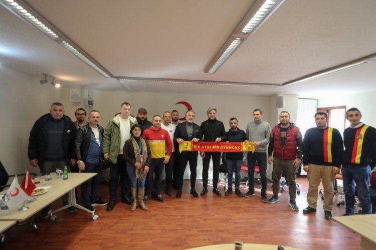 G&ouml;ztepe'den "Bir Atkı Bir Oyuncak" kampanyası